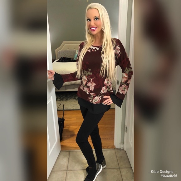 ❤️LAST 1! Wine/Black Ruffled Floral Tunic! - Picture 3 of 3